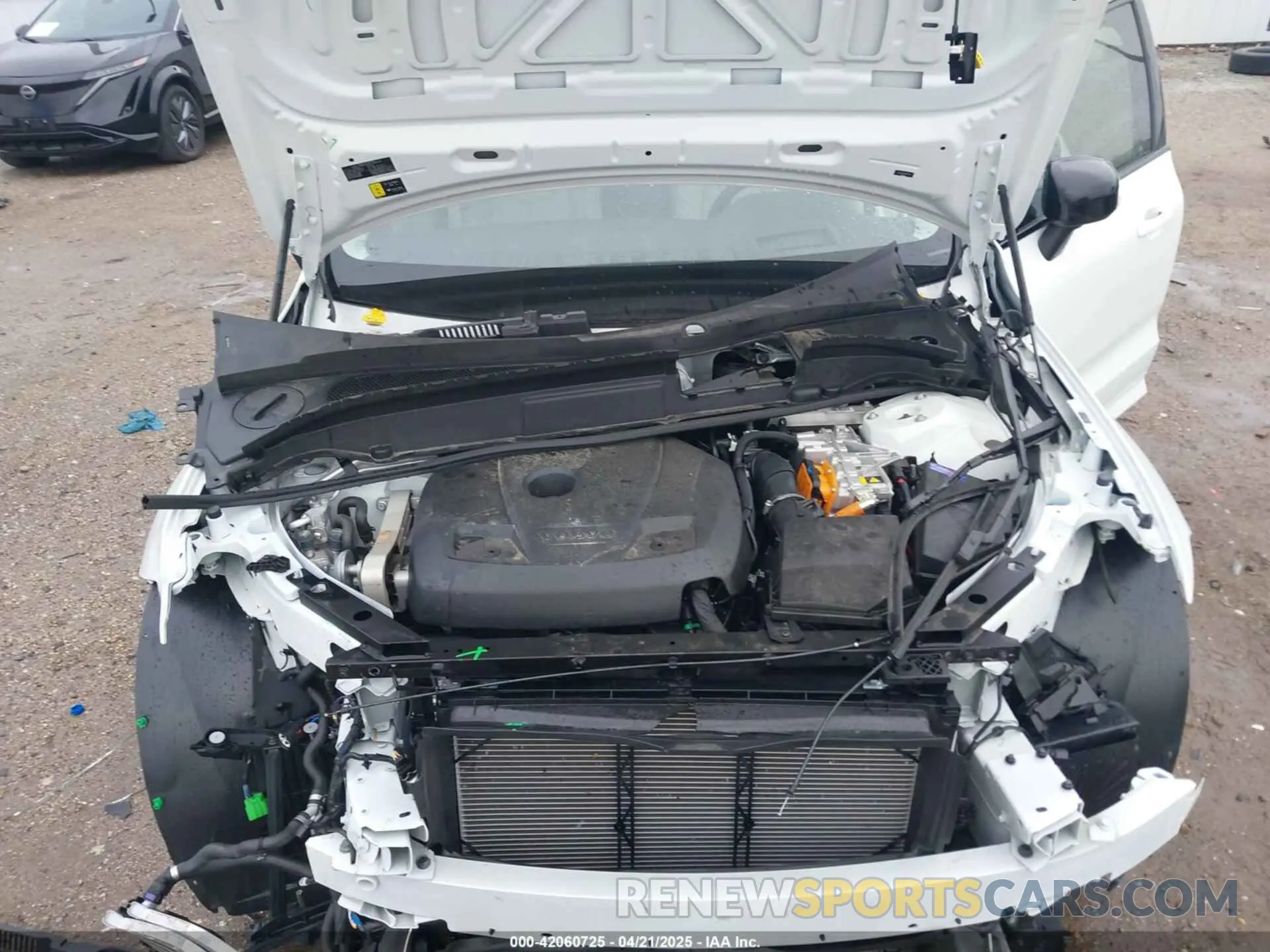 10 Photograph of a damaged car YV4H60DM2R1877155 VOLVO XC60 RECHARGE PLUG-IN HYBRID 2024