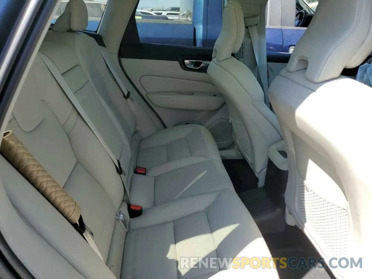 11 Photograph of a damaged car YV4BR0DK5M1841500 VOLVO XC60 T8 RE 2021