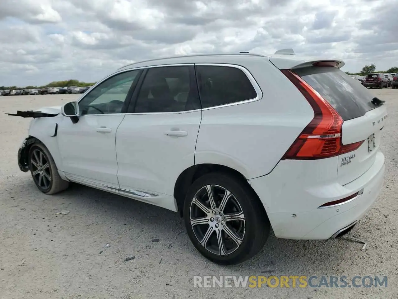 2 Photograph of a damaged car YV4BR0DL0M1877071 VOLVO XC60 T8 RE 2021
