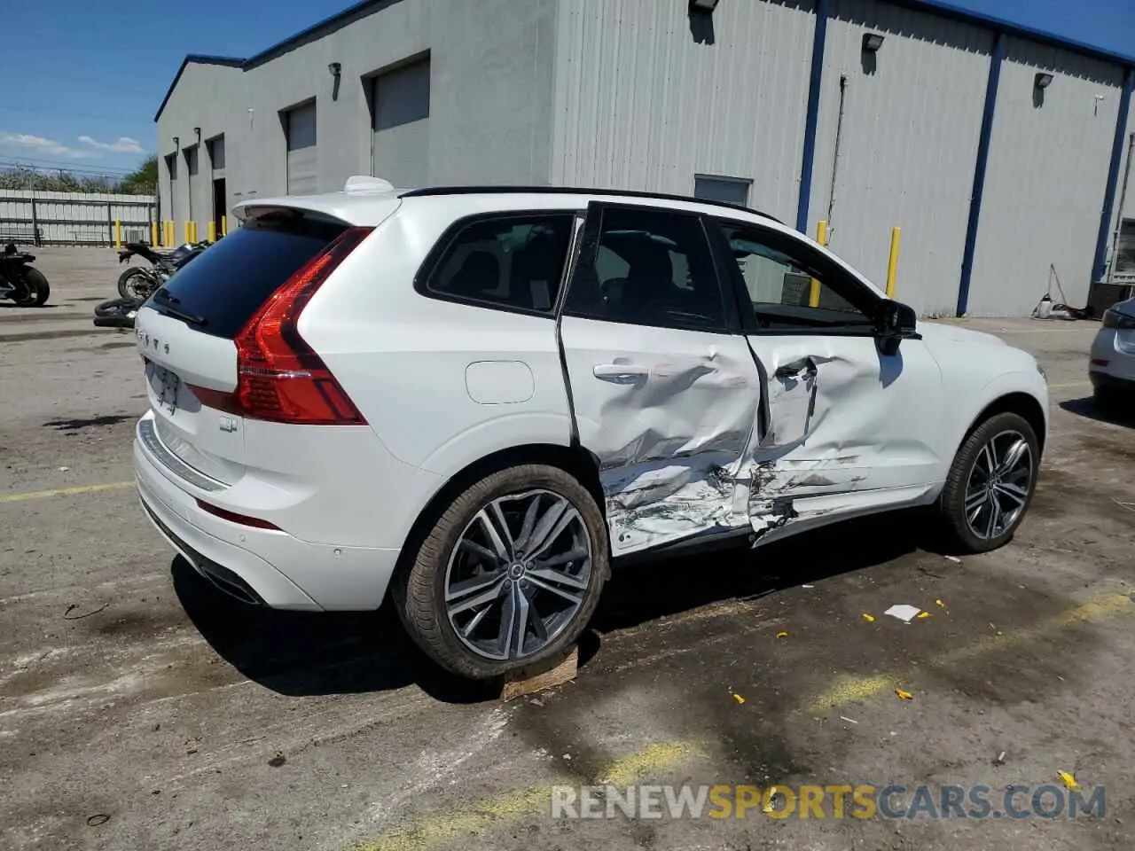 3 Photograph of a damaged car YV4BR0DM1M1698241 VOLVO XC60 T8 RE 2021