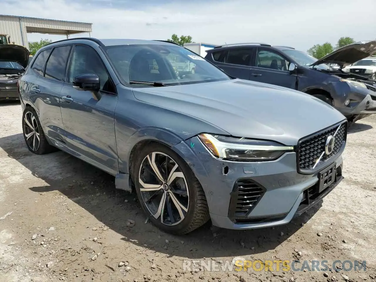 4 Photograph of a damaged car YV4BR0DM9N1960329 VOLVO XC60 T8 RE 2022