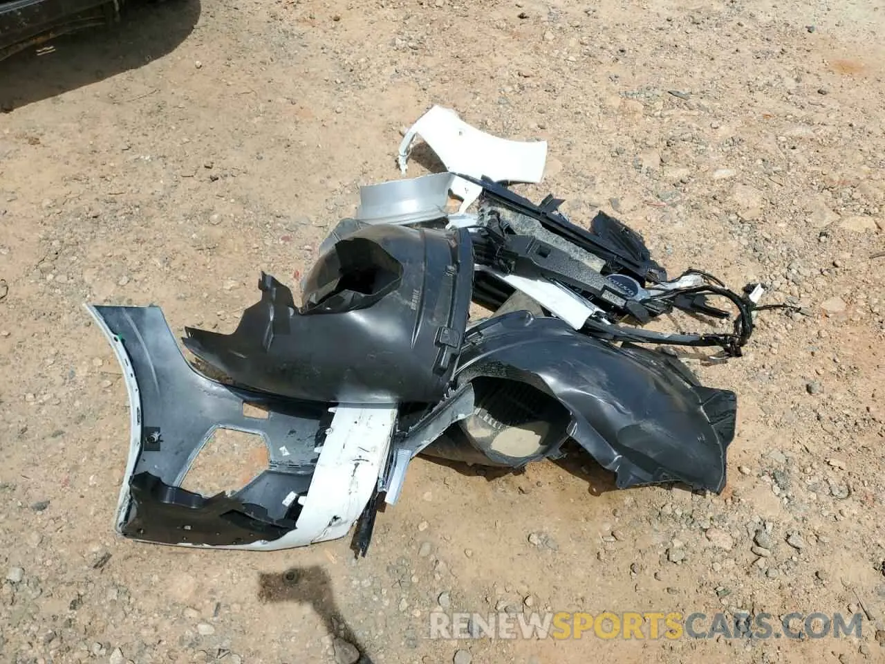 13 Photograph of a damaged car YV4H60DL1N1051110 VOLVO XC60 T8 RE 2022