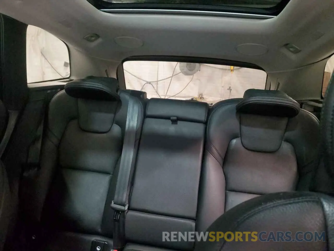 10 Photograph of a damaged car YV4H60DZ1N1045523 VOLVO XC60 T8 RE 2022