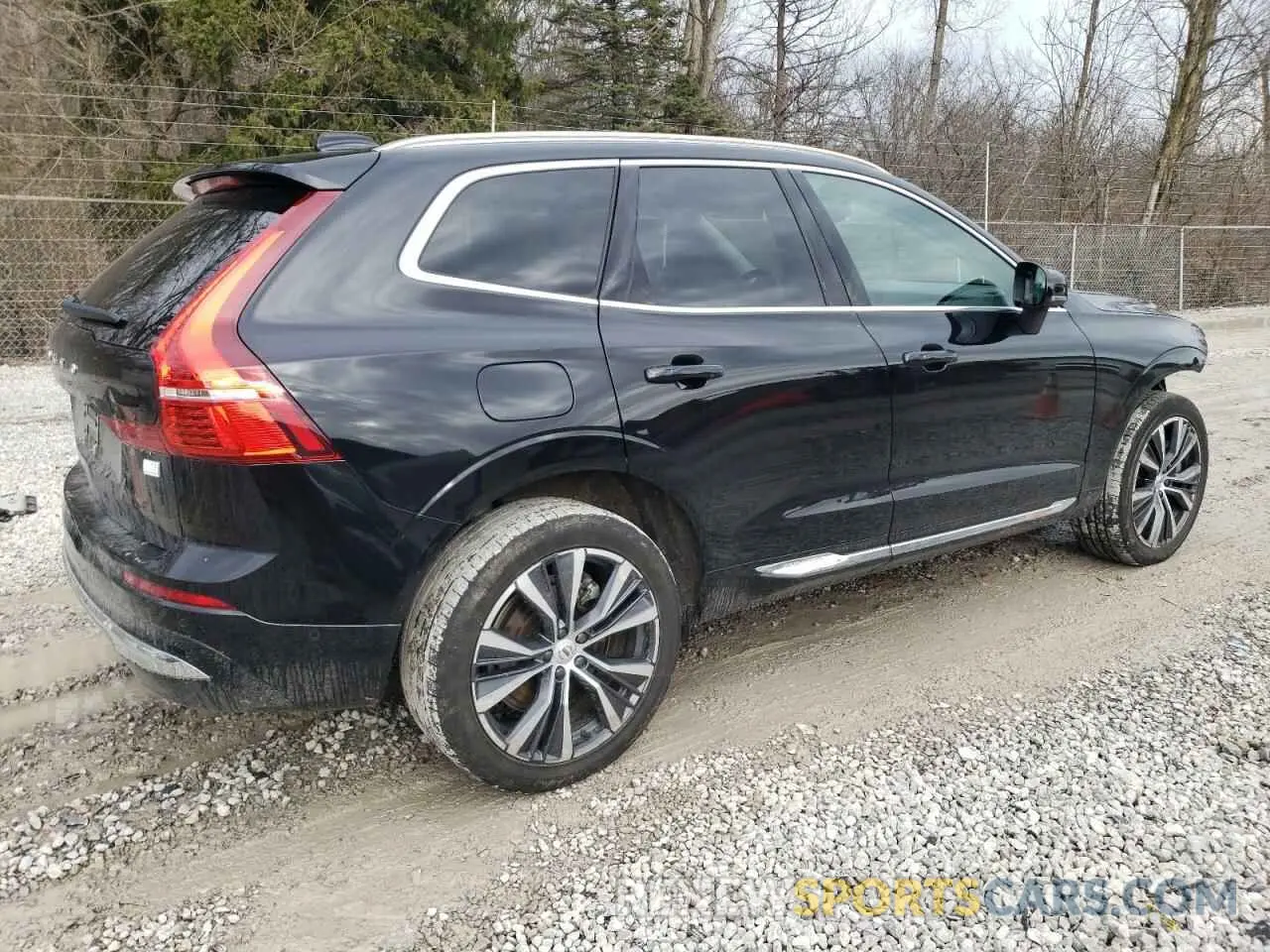3 Photograph of a damaged car YV4H60DZ6N1058347 VOLVO XC60 T8 RE 2022