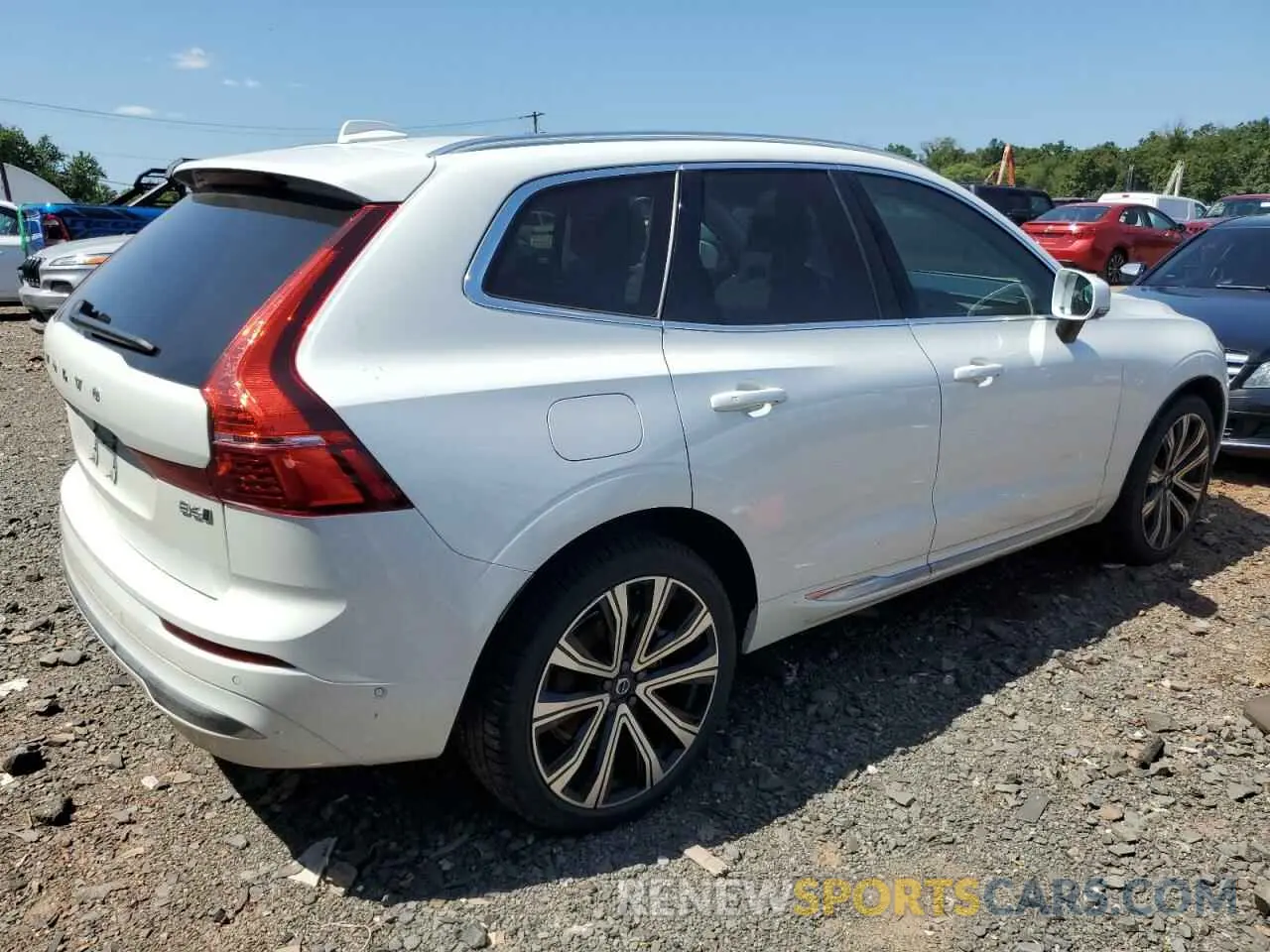3 Photograph of a damaged car YV4062RA4P1283395 VOLVO XC60 ULTIM 2023