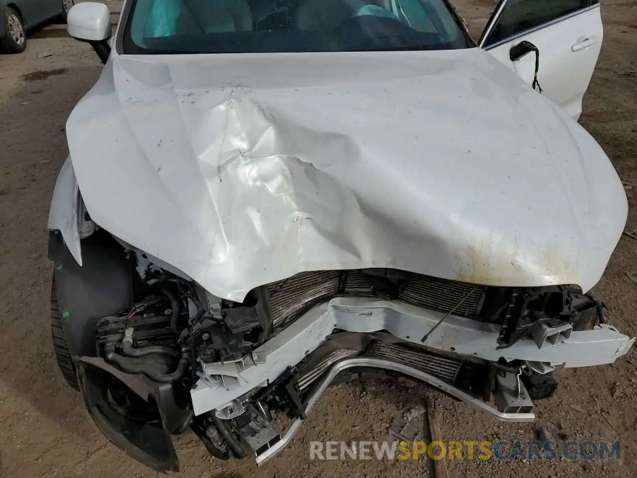 11 Photograph of a damaged car YV4H60DA0P1219644 VOLVO XC60 ULTIM 2023