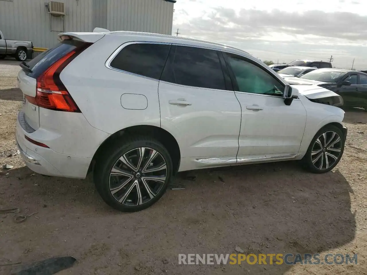 3 Photograph of a damaged car YV4H60DA0P1219644 VOLVO XC60 ULTIM 2023