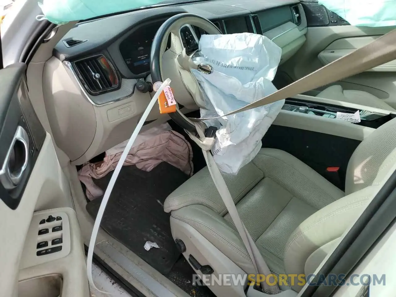 8 Photograph of a damaged car YV4H60DA0P1219644 VOLVO XC60 ULTIM 2023