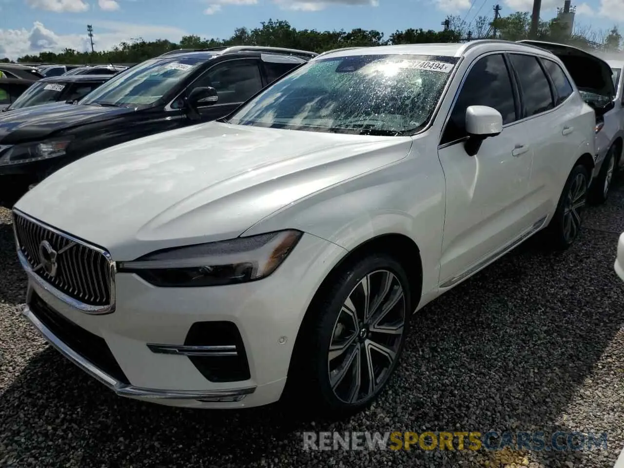 1 Photograph of a damaged car YV4L12DF3P1339678 VOLVO XC60 ULTIM 2023