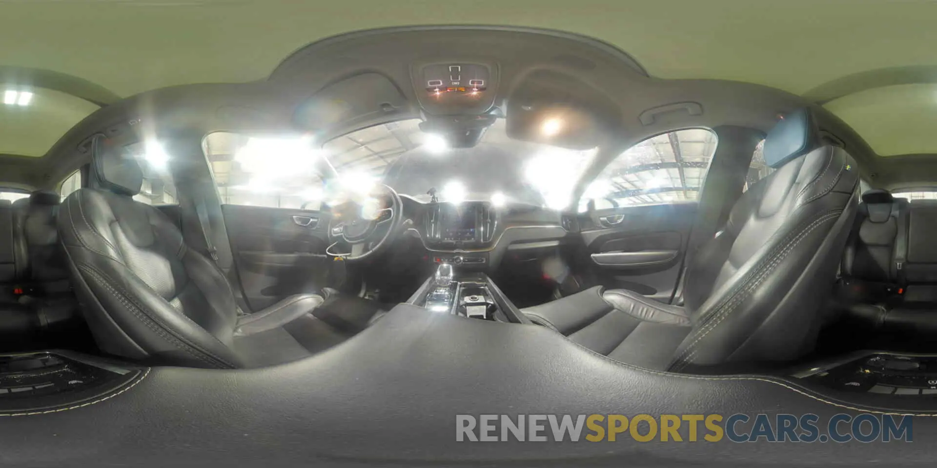 16 Photograph of a damaged car YV4L12RX9P1195104 VOLVO XC60 ULTIM 2023