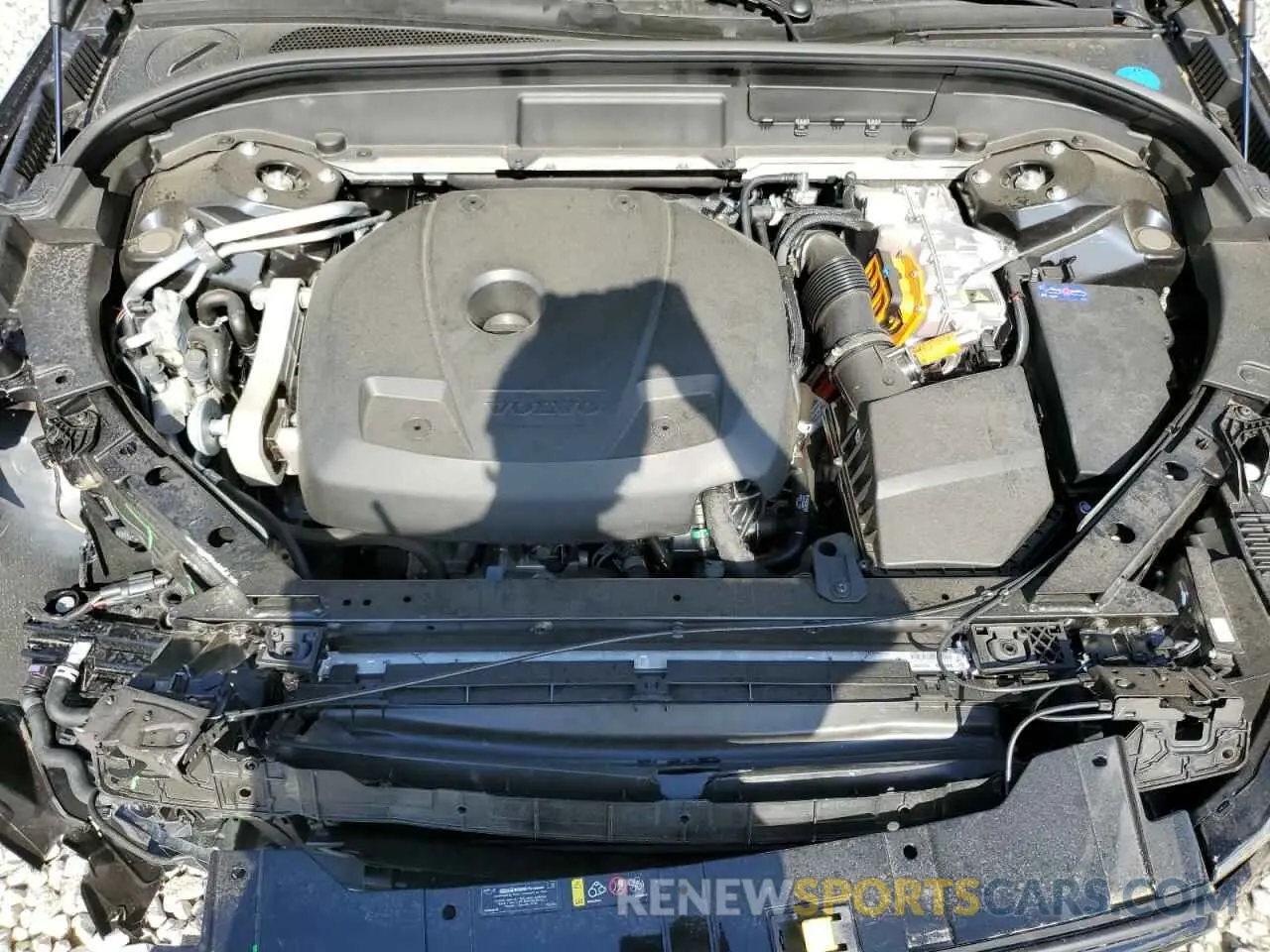 12 Photograph of a damaged car YV4H60DJ0R1847481 VOLVO XC60 ULTIM 2024