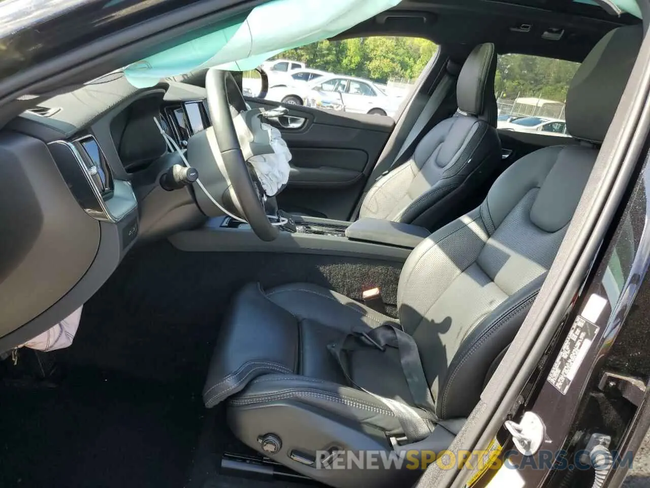 7 Photograph of a damaged car YV4H60DJ0R1847481 VOLVO XC60 ULTIM 2024
