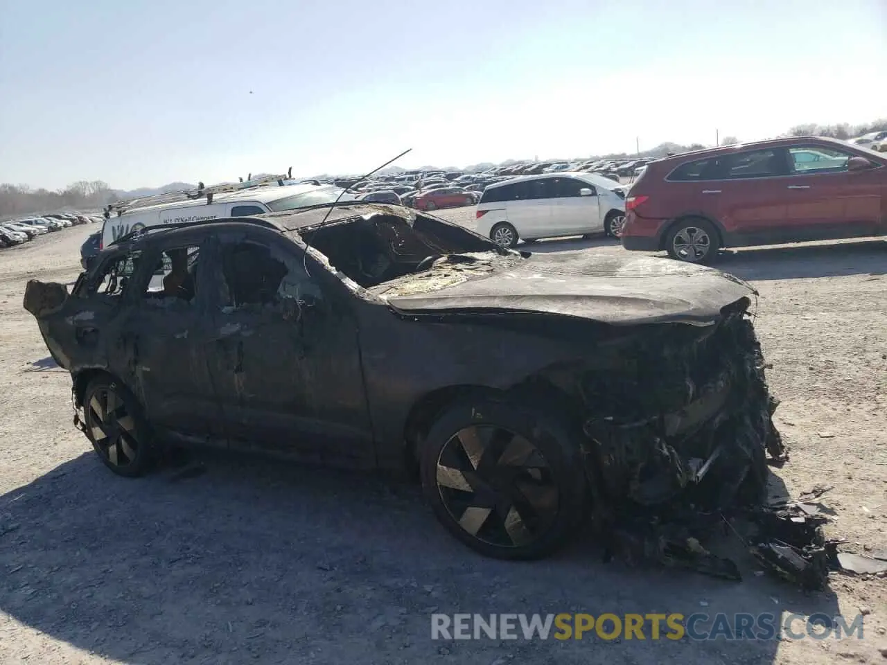 4 Photograph of a damaged car YV4H60RM5S1017426 VOLVO XC60 ULTRA 2025