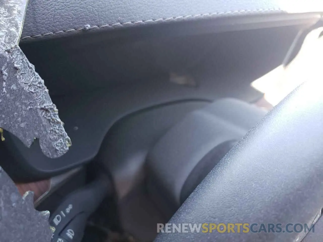 9 Photograph of a damaged car YV4H60RM5S1017426 VOLVO XC60 ULTRA 2025