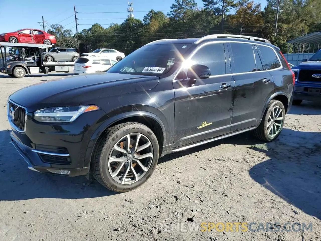 1 Photograph of a damaged car YV4102CK0K1427945 VOLVO XC90 2019