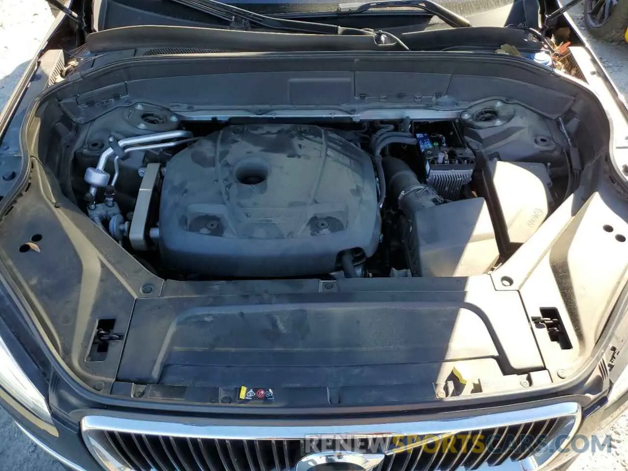 12 Photograph of a damaged car YV4102CK0K1427945 VOLVO XC90 2019