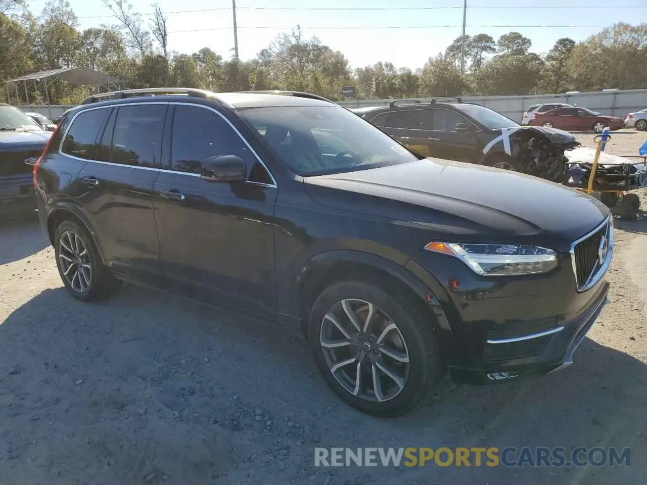 4 Photograph of a damaged car YV4102CK0K1427945 VOLVO XC90 2019