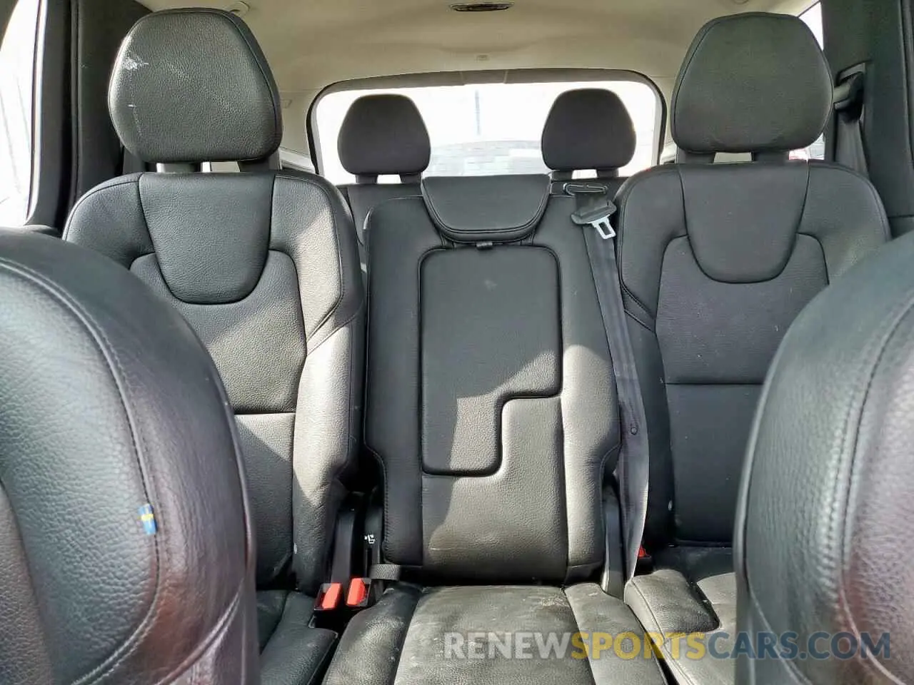 10 Photograph of a damaged car YV4102CK2K1446707 VOLVO XC90 2019