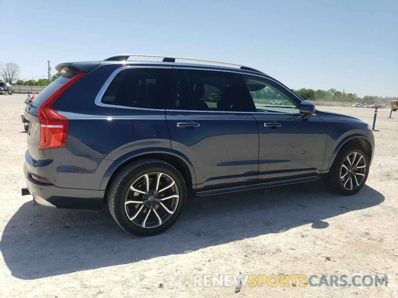 3 Photograph of a damaged car YV4102CK5K1420361 VOLVO XC90 2019
