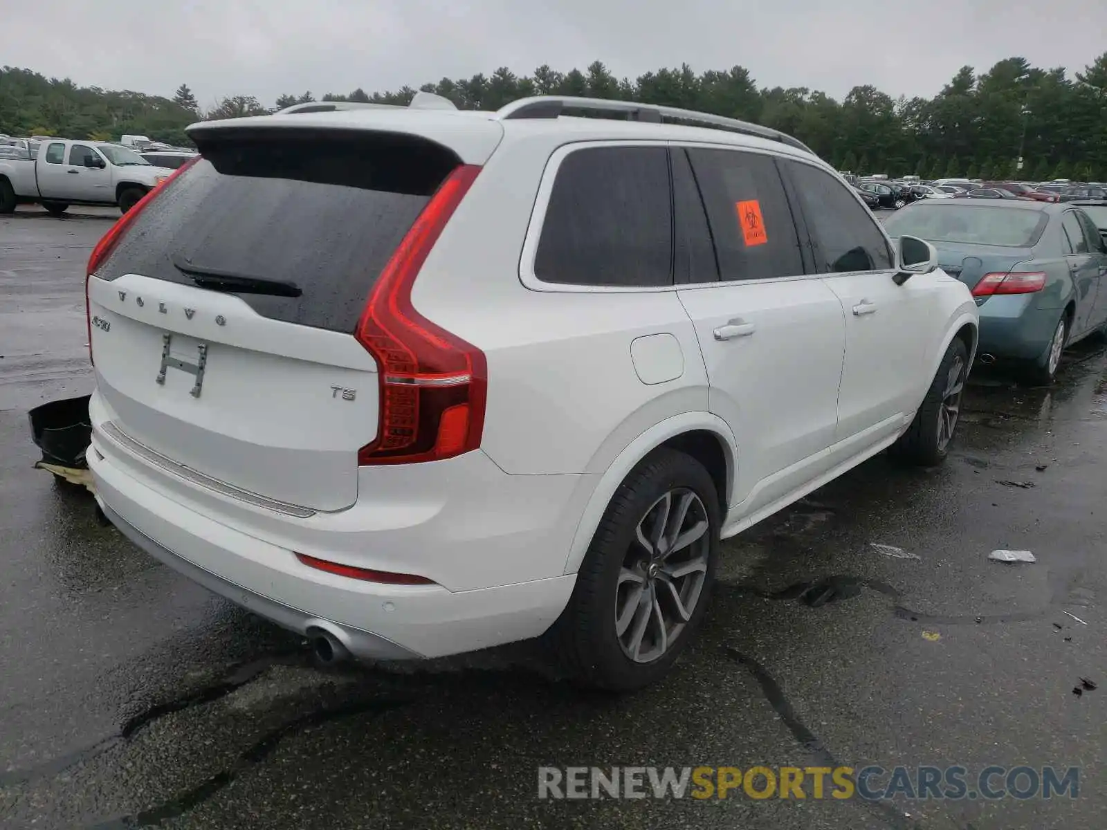 4 Photograph of a damaged car YV4102CK8K1431158 VOLVO XC90 2019