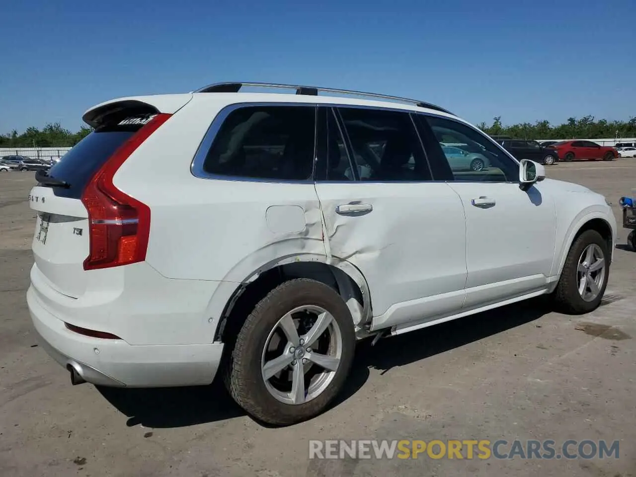3 Photograph of a damaged car YV4102PK0K1509474 VOLVO XC90 2019