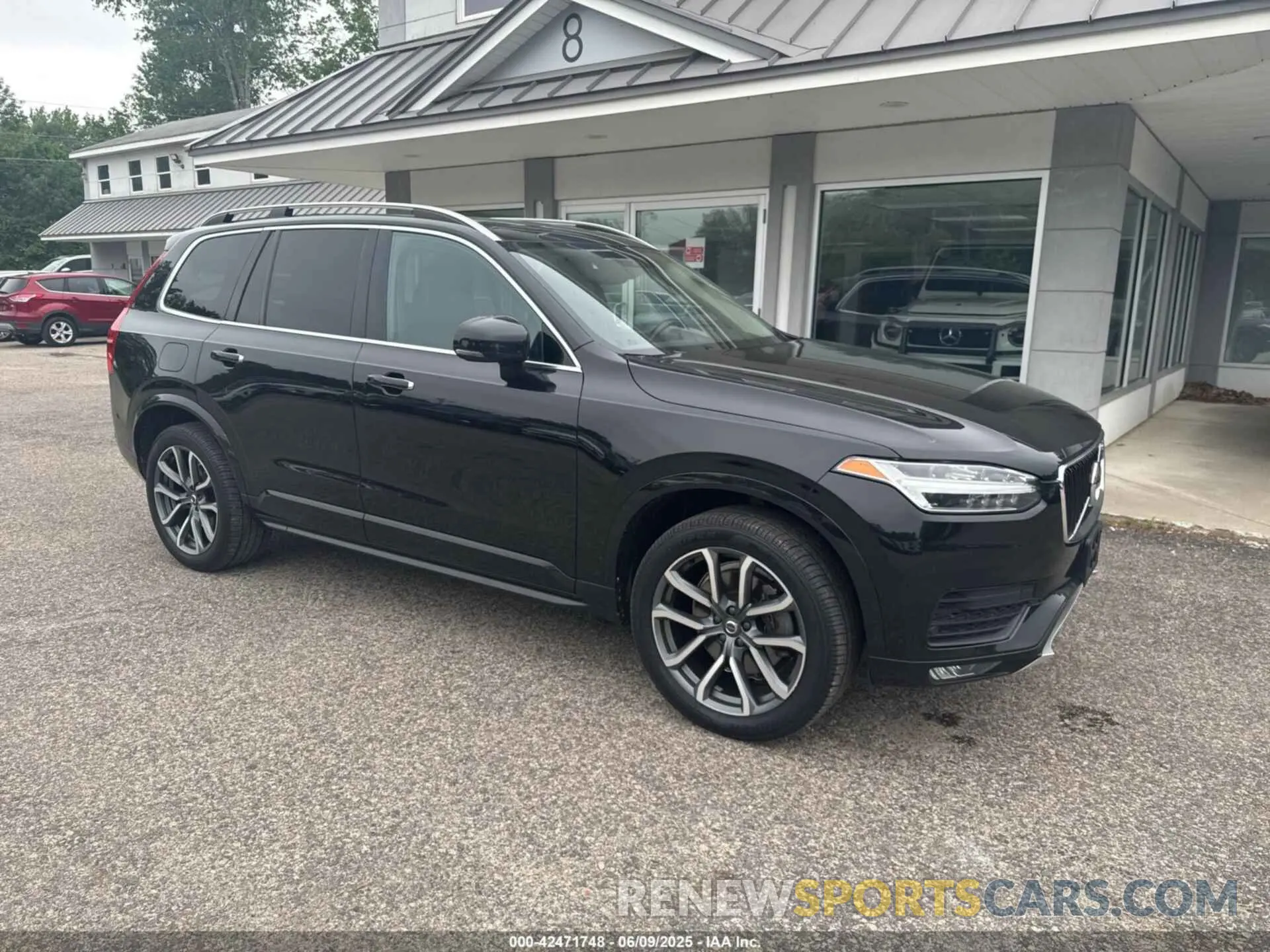 1 Photograph of a damaged car YV4102PK2K1487459 VOLVO XC90 2019