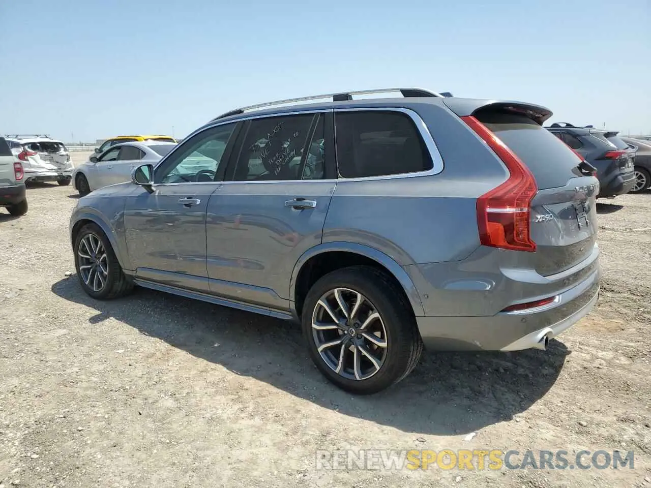 2 Photograph of a damaged car YV4102PK9K1499883 VOLVO XC90 2019