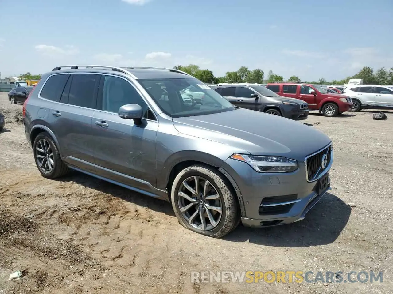 4 Photograph of a damaged car YV4102PK9K1499883 VOLVO XC90 2019