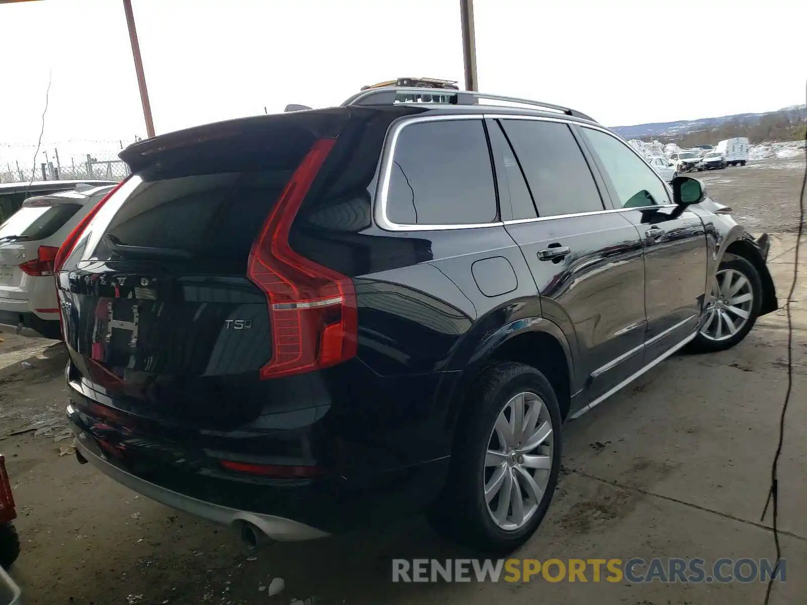 4 Photograph of a damaged car YV4102PK9K1508016 VOLVO XC90 2019