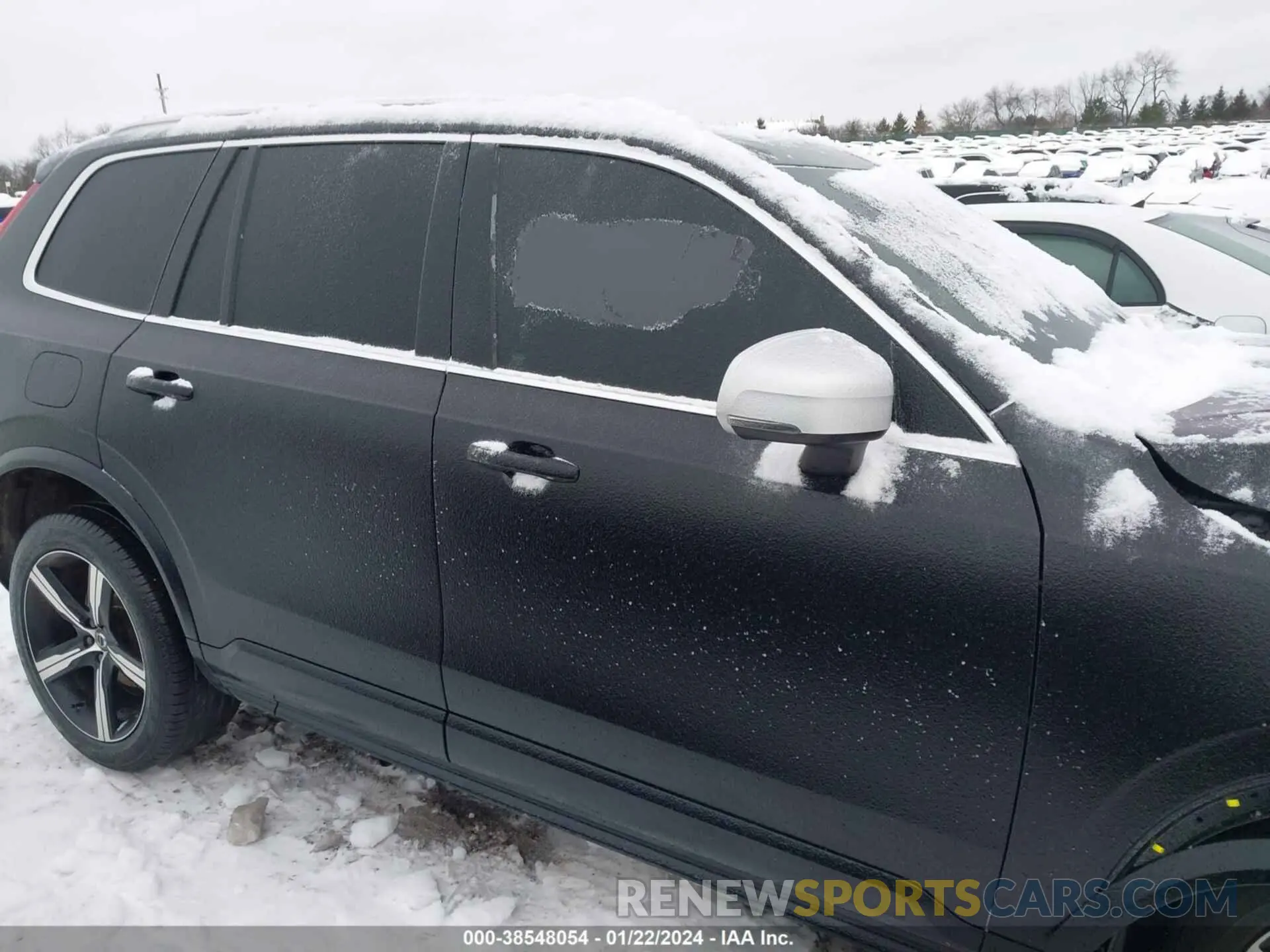 13 Photograph of a damaged car YV4102PM0K1504485 VOLVO XC90 2019