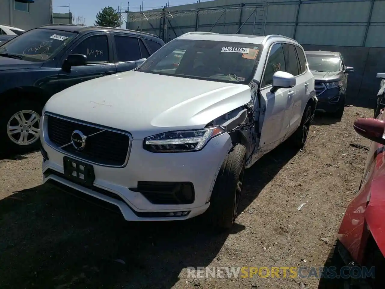 2 Photograph of a damaged car YV4102PMXK1490918 VOLVO XC90 2019