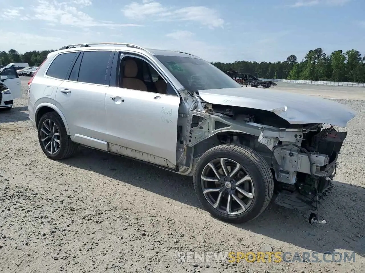 4 Photograph of a damaged car YV4A22PK0K1464157 VOLVO XC90 2019