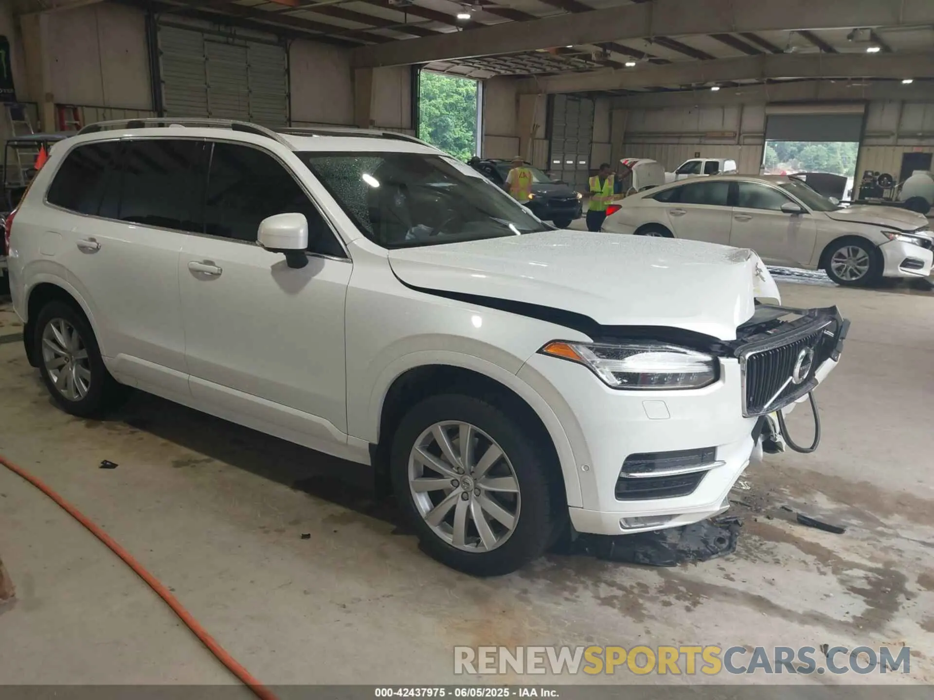 1 Photograph of a damaged car YV4A22PK2K1441754 VOLVO XC90 2019