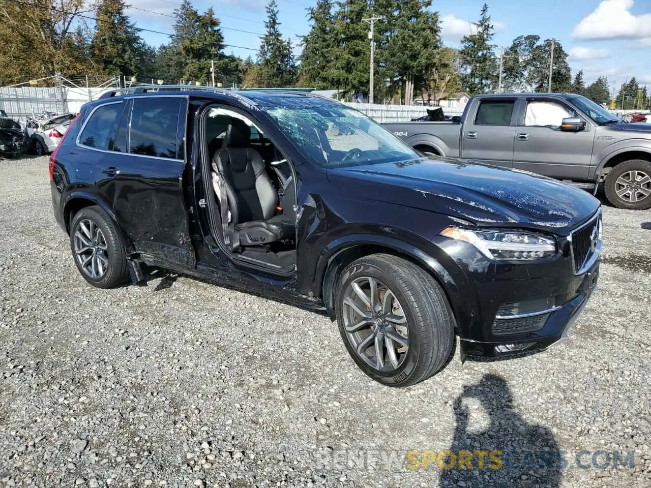 4 Photograph of a damaged car YV4A22PK2K1471689 VOLVO XC90 2019