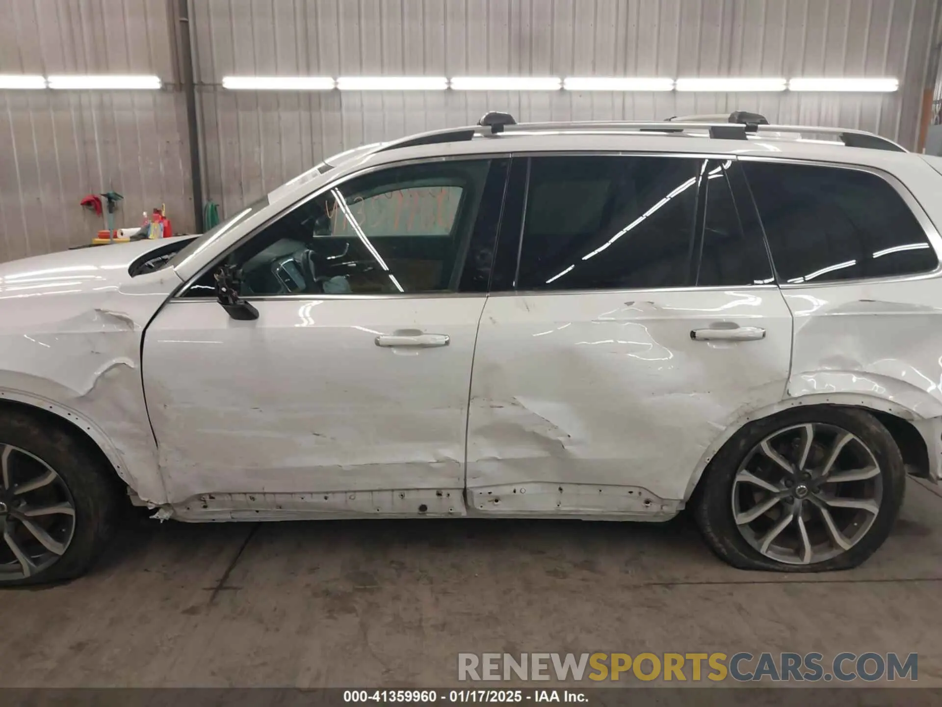 15 Photograph of a damaged car YV4A22PK3K1452939 VOLVO XC90 2019