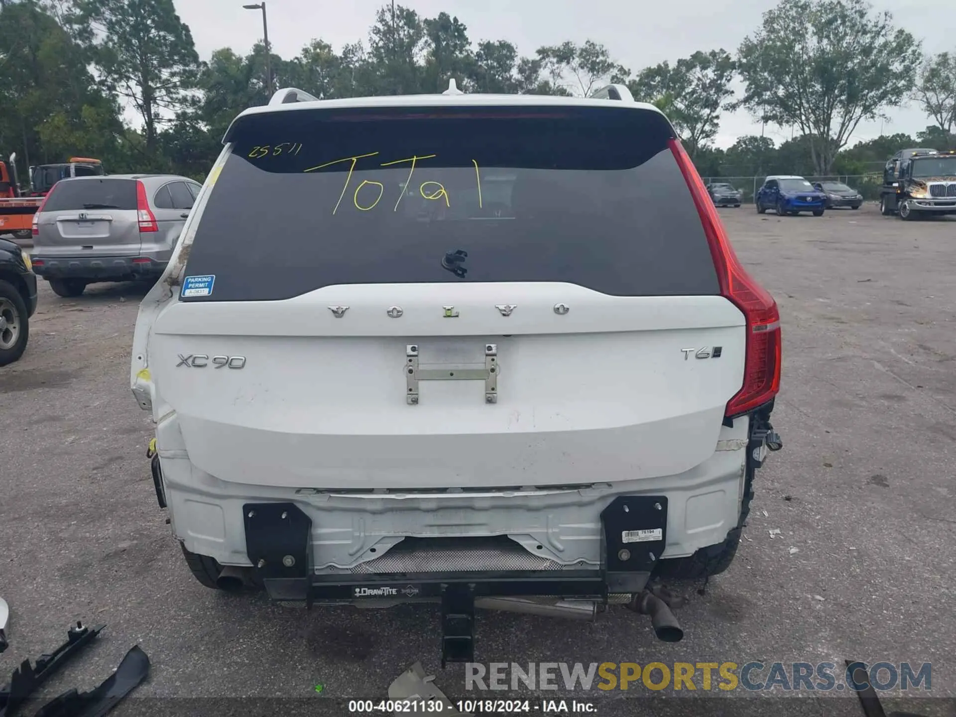 17 Photograph of a damaged car YV4A22PK3K1479669 VOLVO XC90 2019