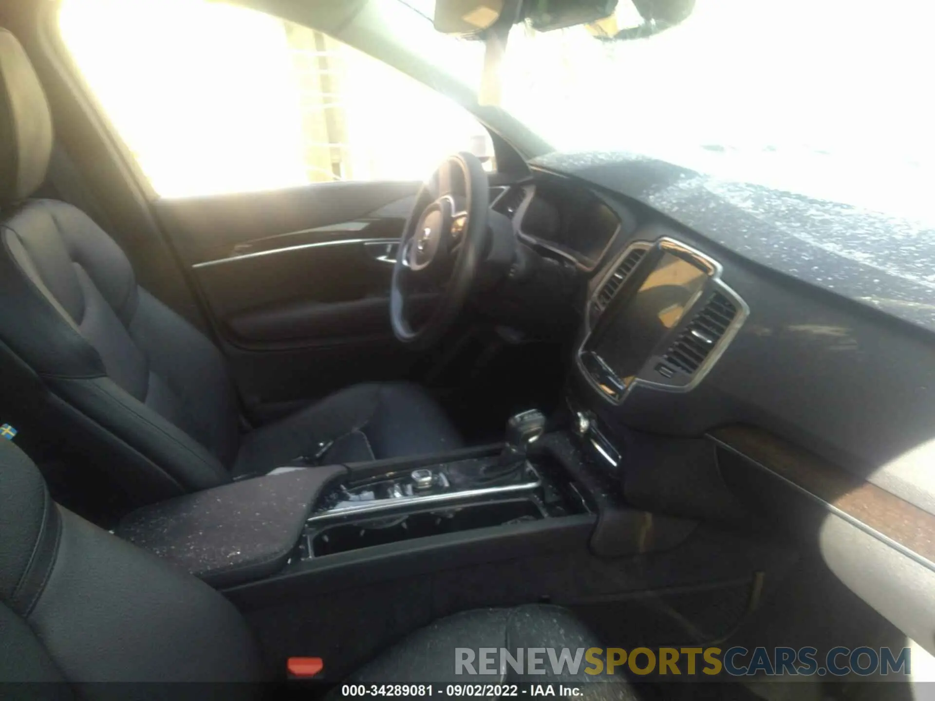 5 Photograph of a damaged car YV4A22PK3K1492860 VOLVO XC90 2019