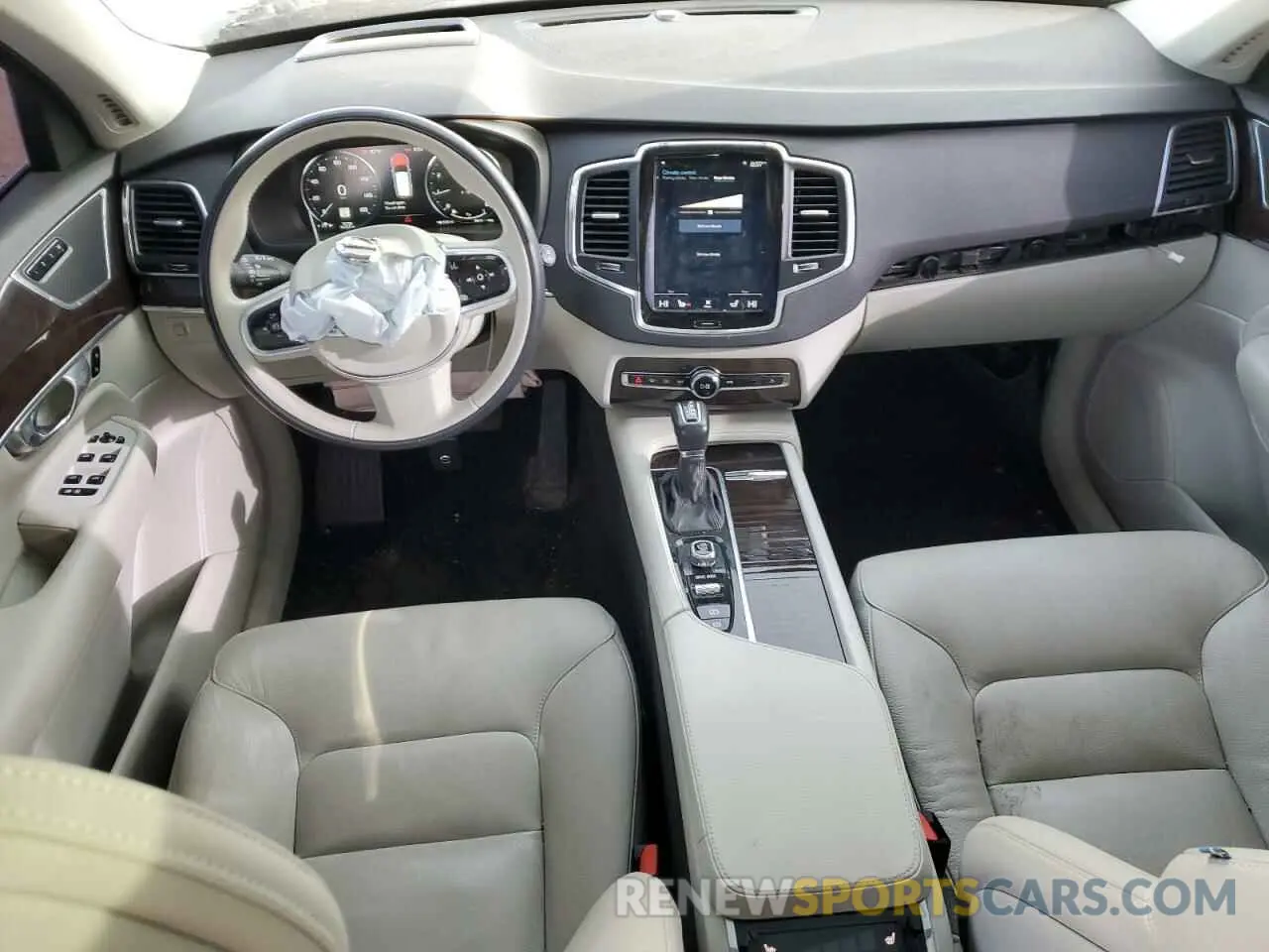 8 Photograph of a damaged car YV4A22PK3K1500861 VOLVO XC90 2019