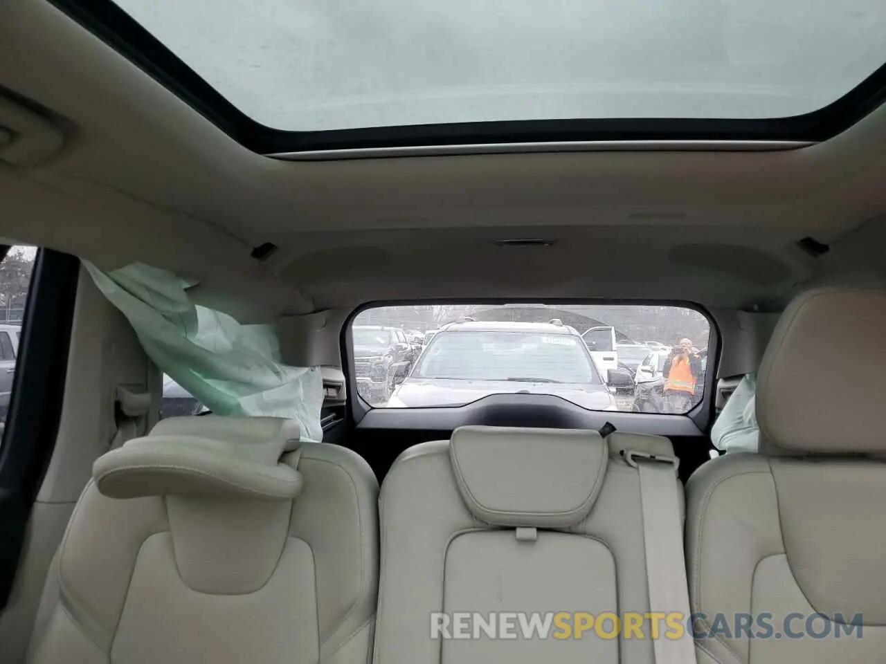 10 Photograph of a damaged car YV4A22PK4K1472889 VOLVO XC90 2019