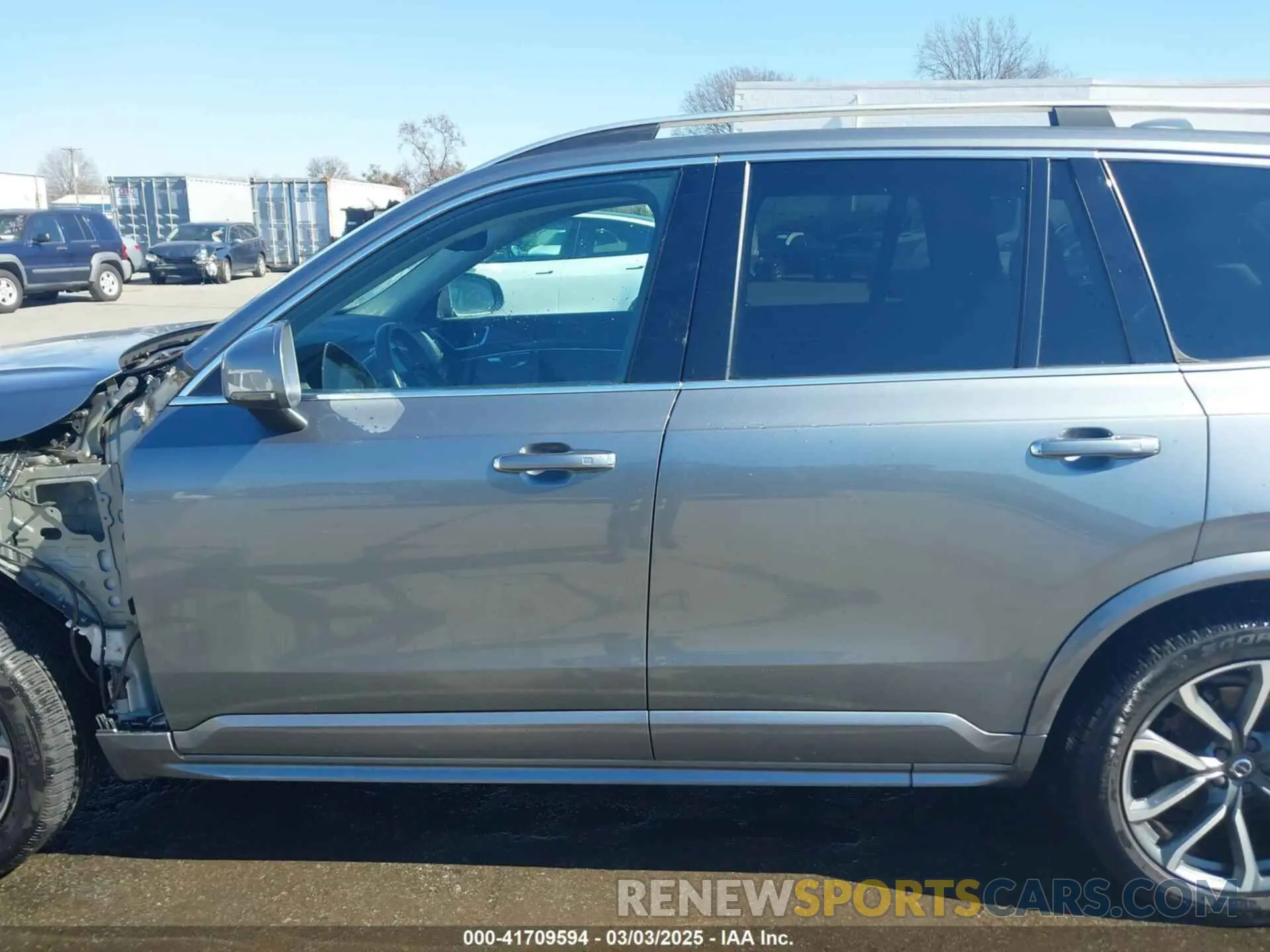 14 Photograph of a damaged car YV4A22PK5K1436905 VOLVO XC90 2019