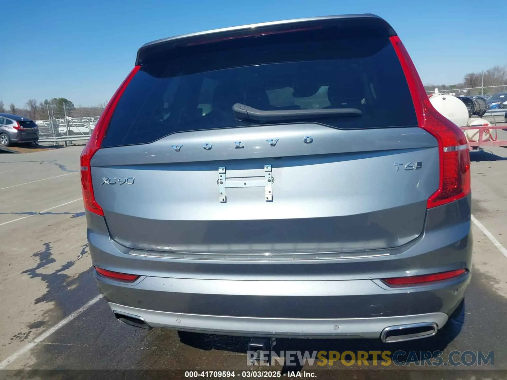 16 Photograph of a damaged car YV4A22PK5K1436905 VOLVO XC90 2019