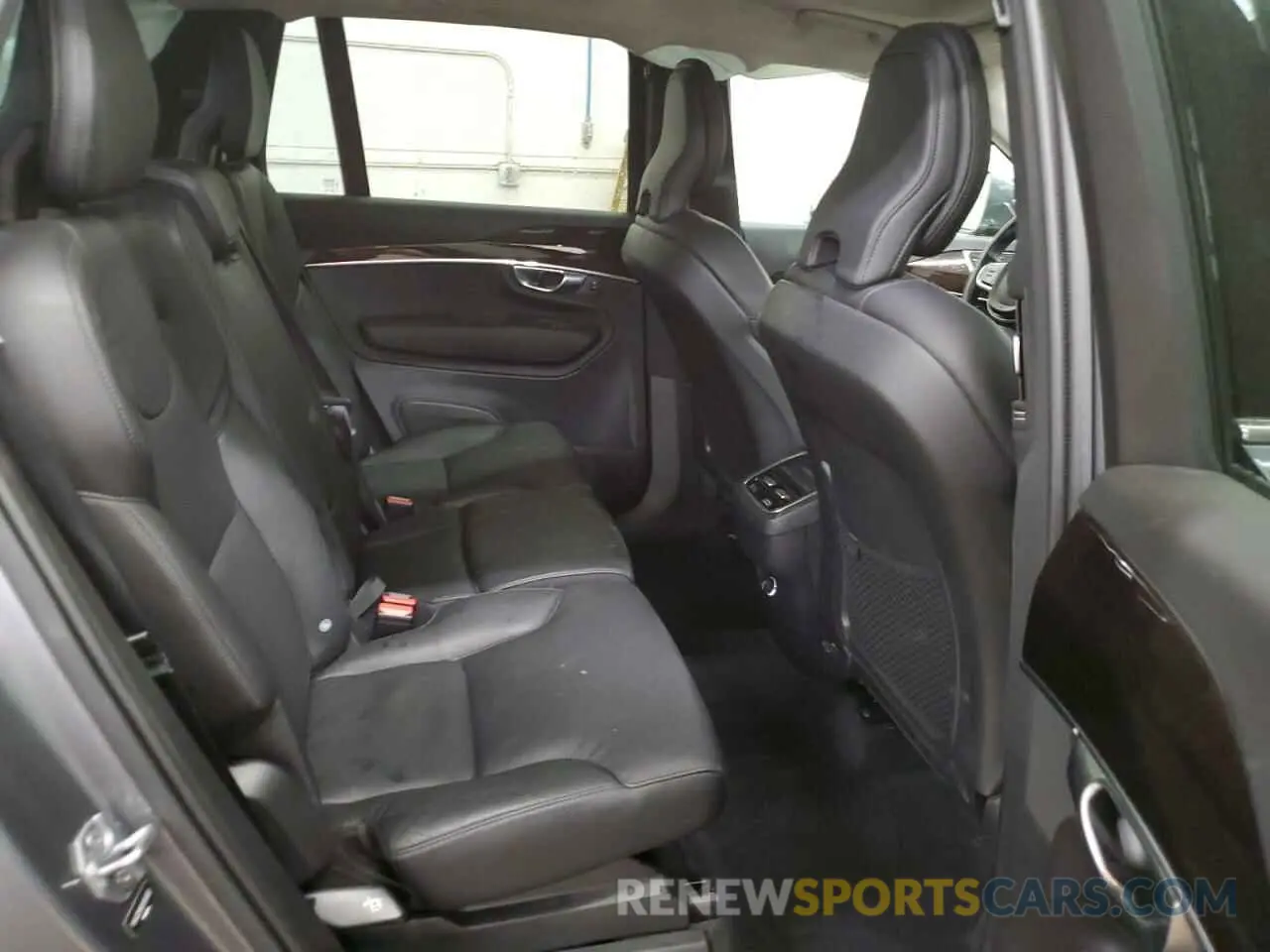11 Photograph of a damaged car YV4A22PK5K1494562 VOLVO XC90 2019