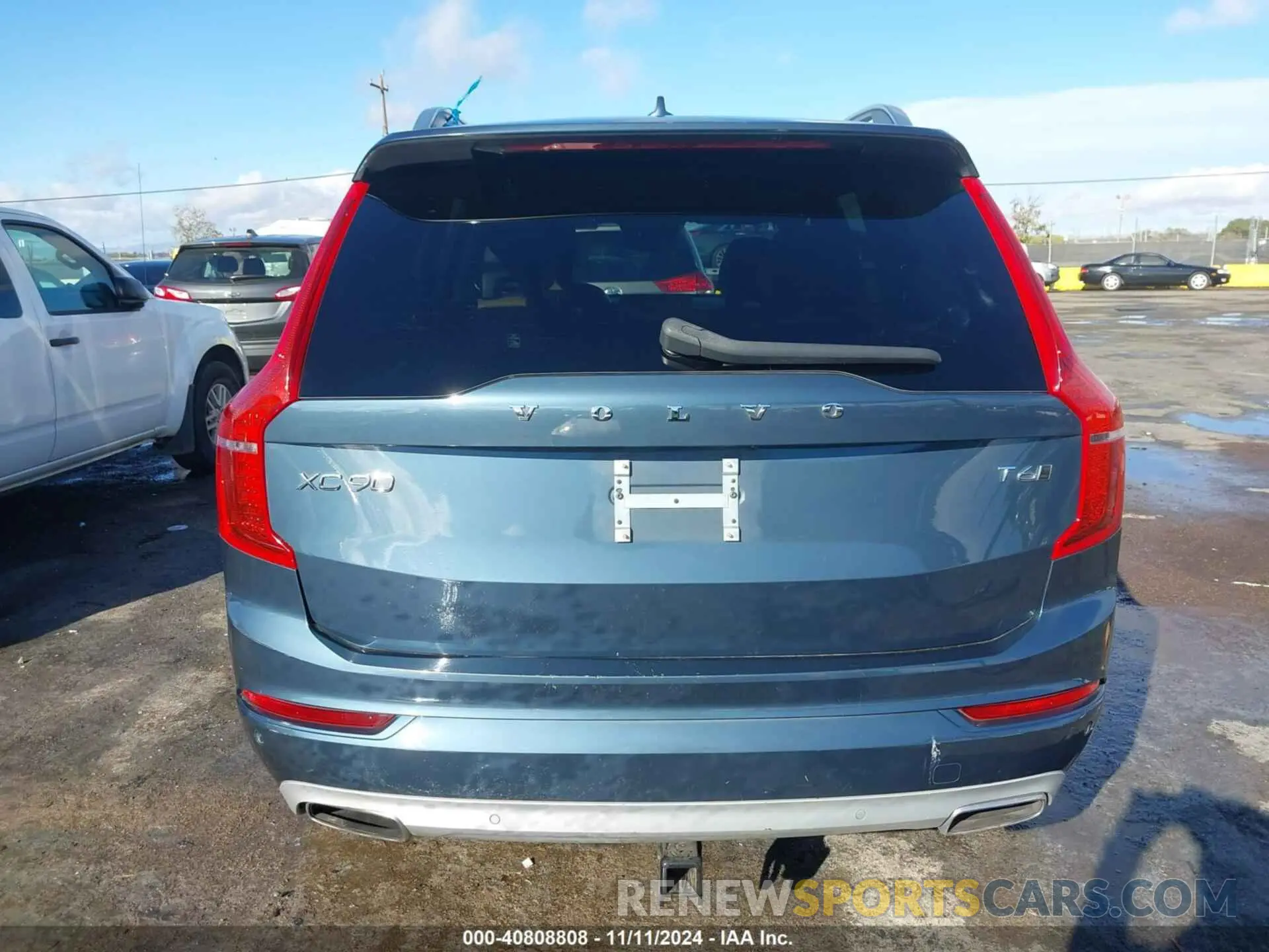 17 Photograph of a damaged car YV4A22PK6K1485711 VOLVO XC90 2019