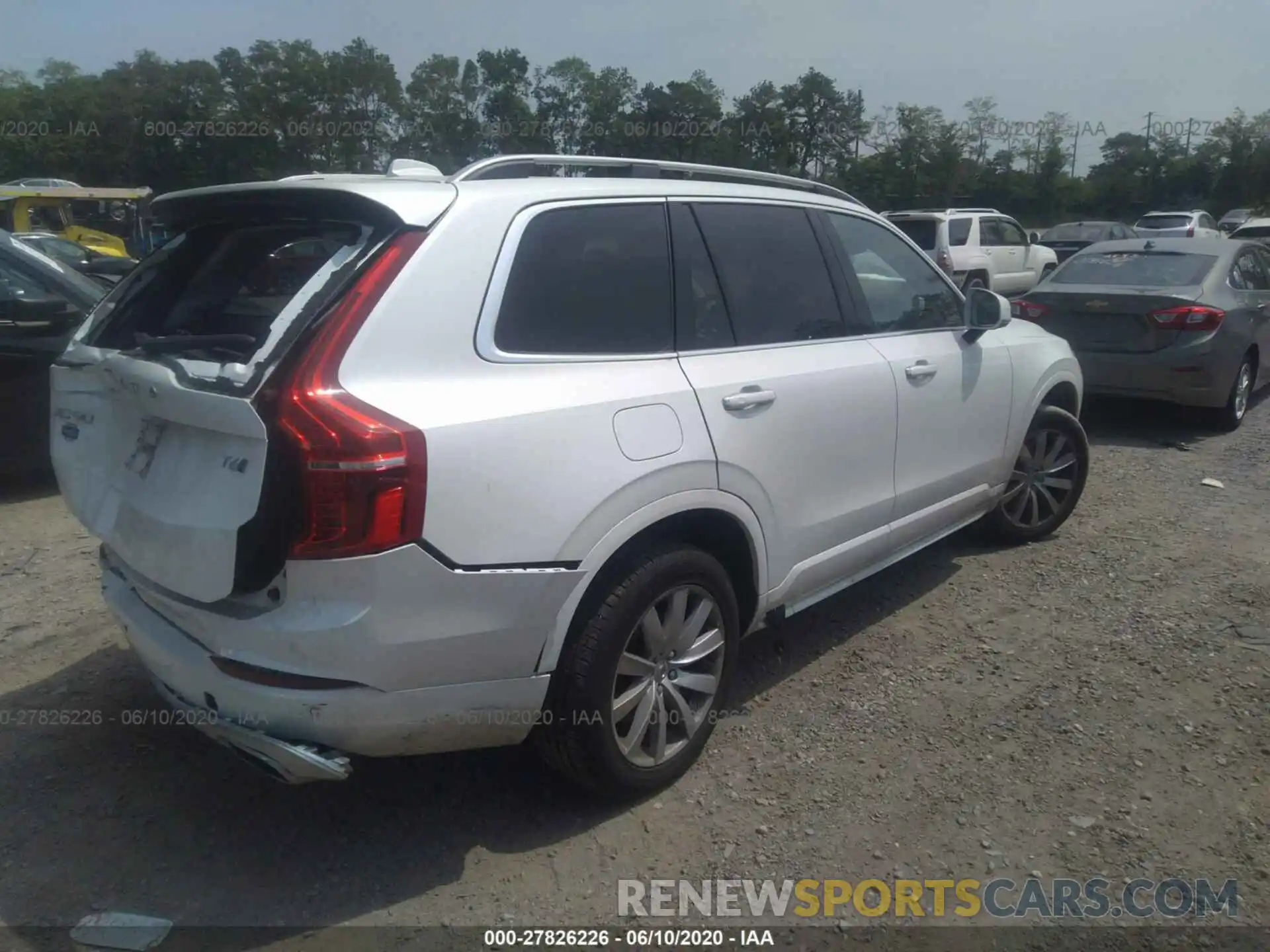 4 Photograph of a damaged car YV4A22PK8K1515422 VOLVO XC90 2019