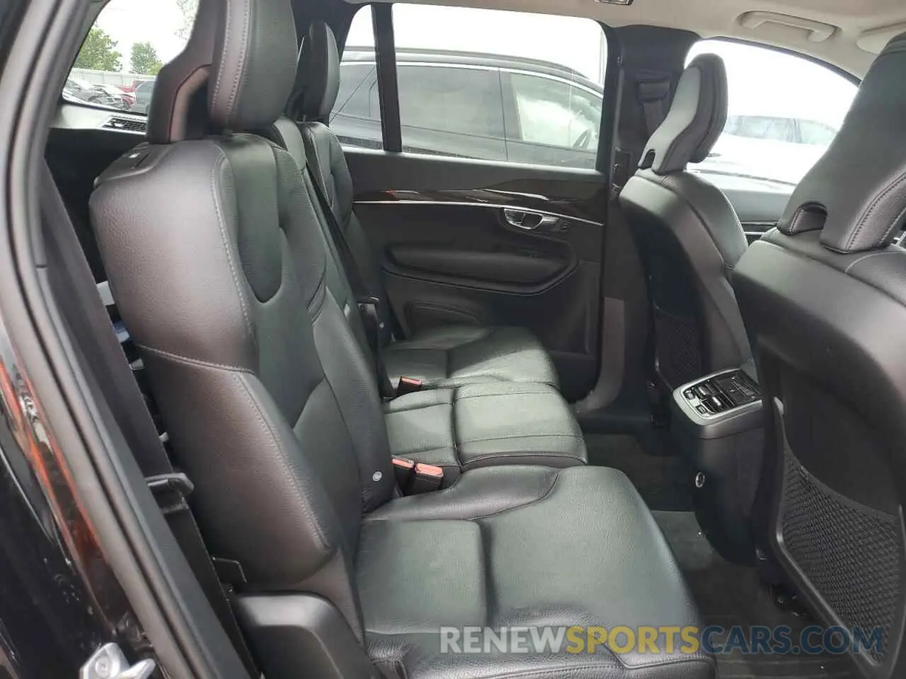 11 Photograph of a damaged car YV4A22PK9K1485489 VOLVO XC90 2019