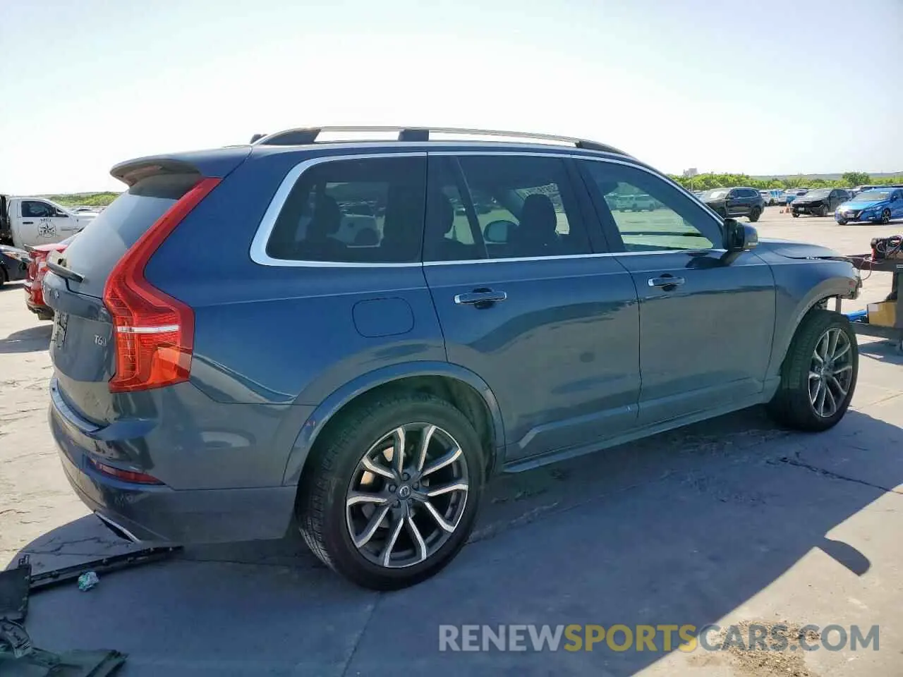 3 Photograph of a damaged car YV4A22PK9K1508804 VOLVO XC90 2019
