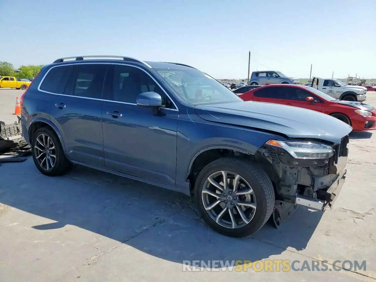 4 Photograph of a damaged car YV4A22PK9K1508804 VOLVO XC90 2019
