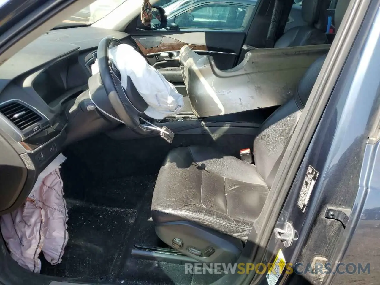 7 Photograph of a damaged car YV4A22PKXK1417105 VOLVO XC90 2019