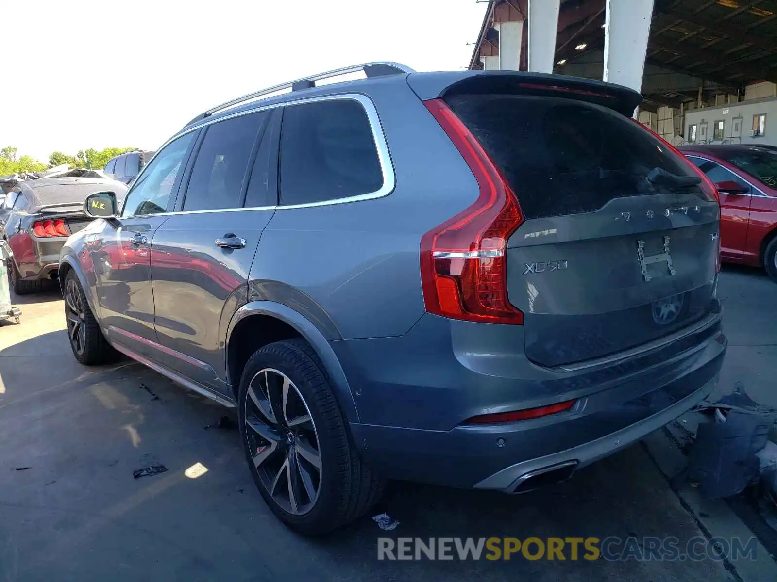 3 Photograph of a damaged car YV4A22PKXK1487915 VOLVO XC90 2019