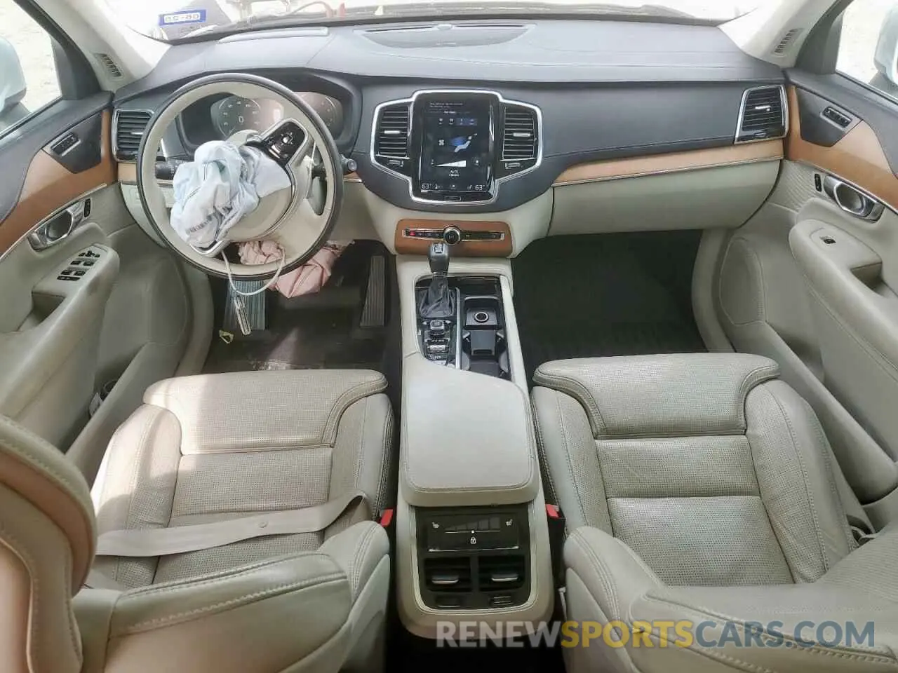 8 Photograph of a damaged car YV4A22PL0K1445651 VOLVO XC90 2019